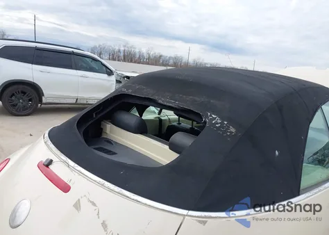 2005 Volkswagen New Beetle Gls 1.8T z USA, uszkodzony, nr VIN 3VWCD31Y25M303144